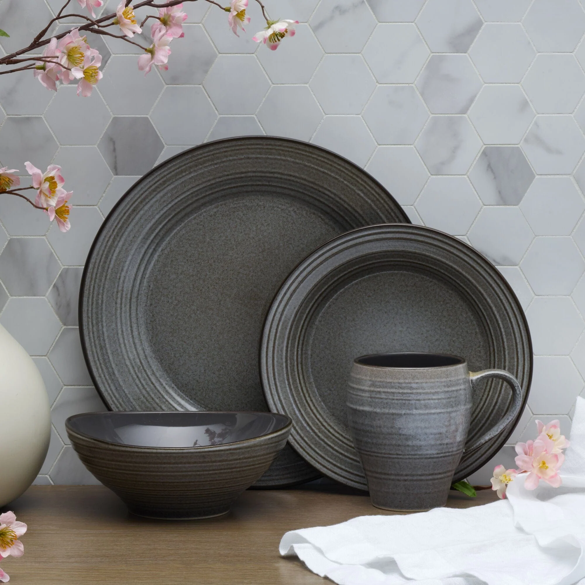 Swirl Speckle Graphite 16 Piece Dinnerware Set, Service for 4 - Image 2